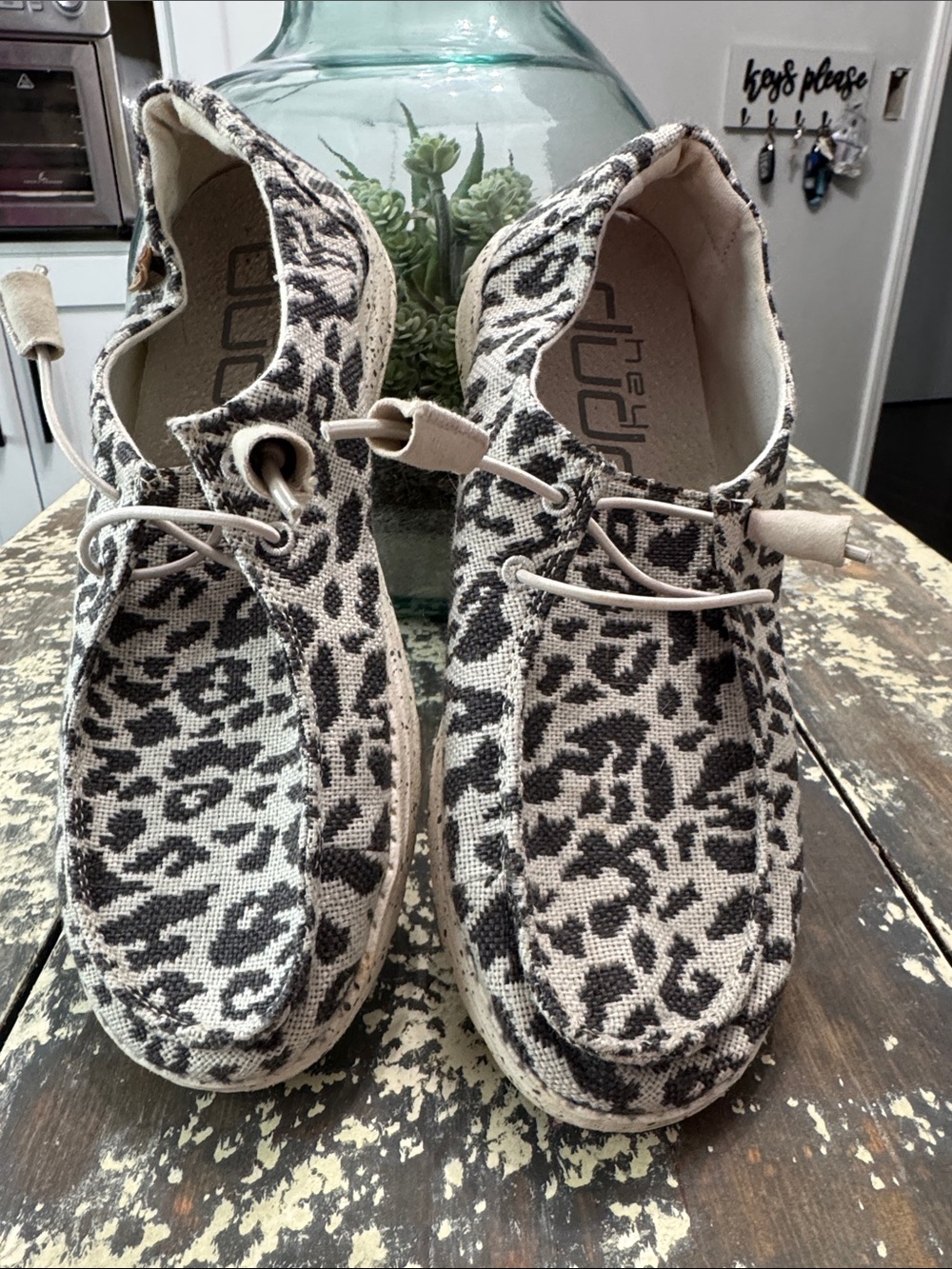 👋 Hey Dude “Wendy” Cheetah Grey and Black🐆